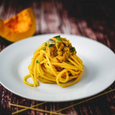 Spaghettone In Crema Di Zucca E Arselle